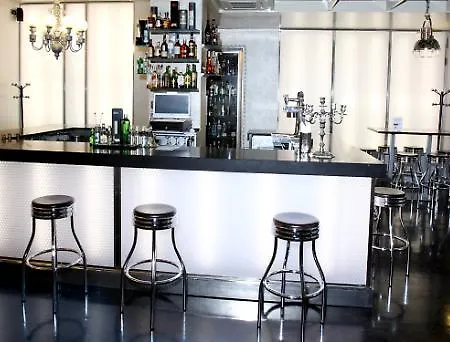 Hotel Crisol Conde Rodrigo 3*