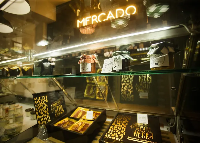 ホテル Crisol Conde Rodrigo 3*