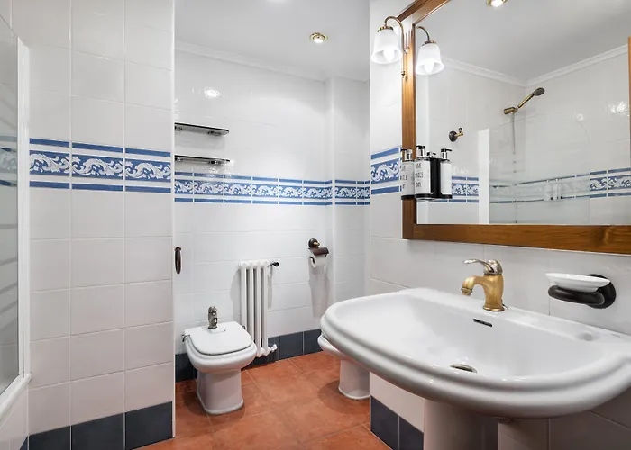 호텔 Crisol Conde Rodrigo 3*